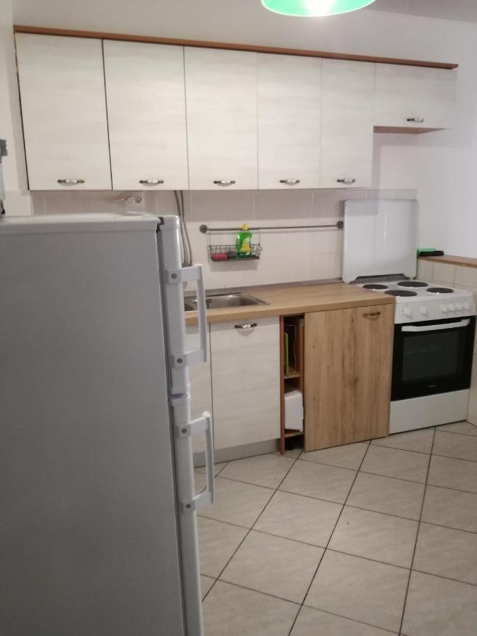Apartments Domi Vir Dış mekan fotoğraf